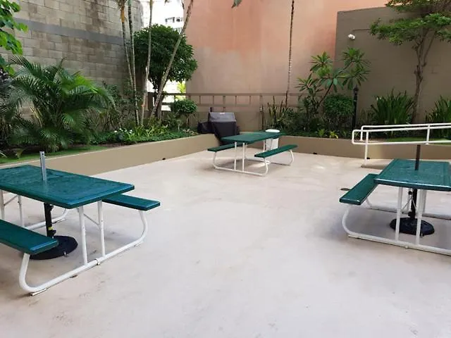 Aparthotel Gem Of Waikiki At Inn On The Park Honolulu United States