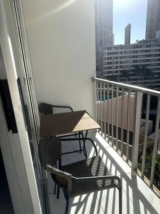 Gem Of Waikiki At Inn On The Park Honolulu Aparthotel