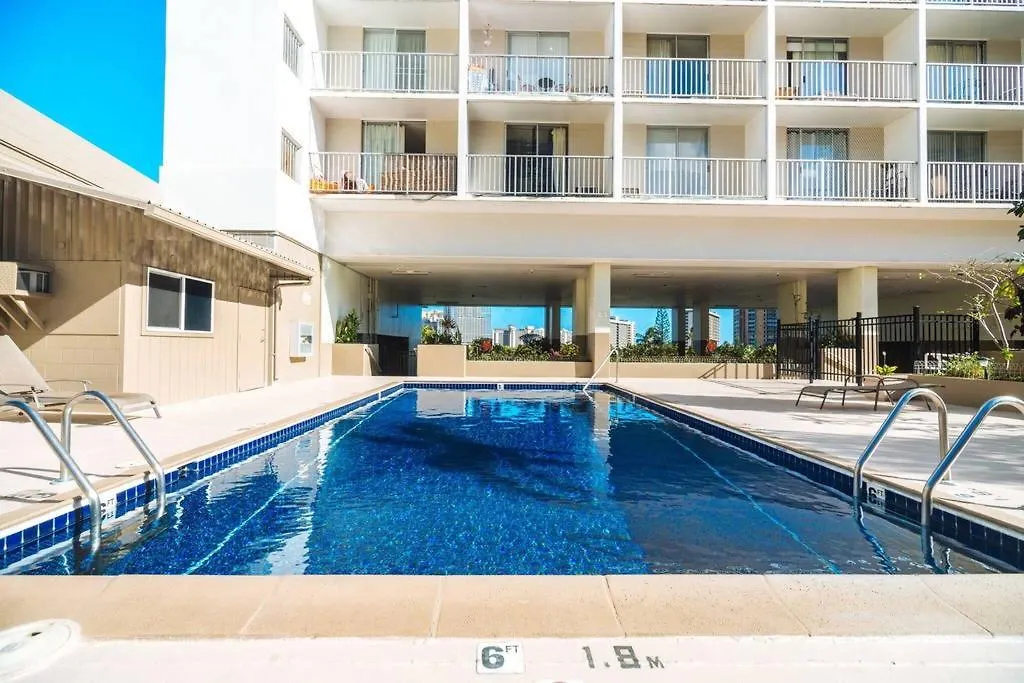 Gem Of Waikiki At Inn On The Park Honolulu 0*,  United States